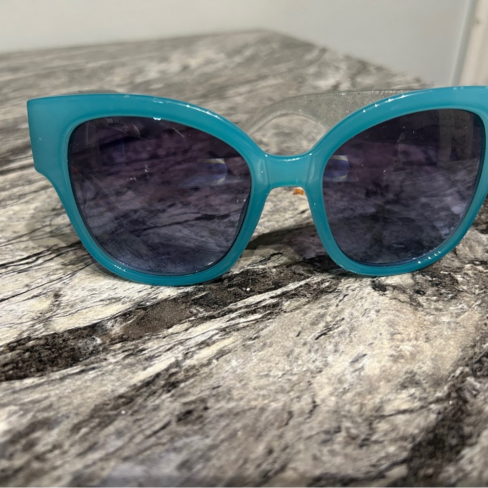 Circus by Sam Edelman Teal Sunglasses - Picture 9 of 16